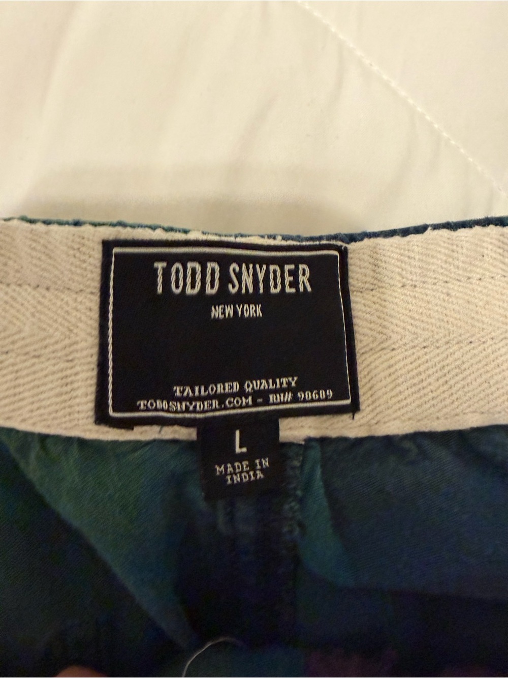 Todd Snyder Shorts - Picture 2 of 2